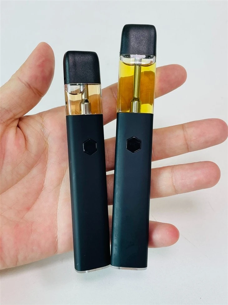 AD2120-S 2.0ML Airdraw & Preheat Disposable Vape Pen
